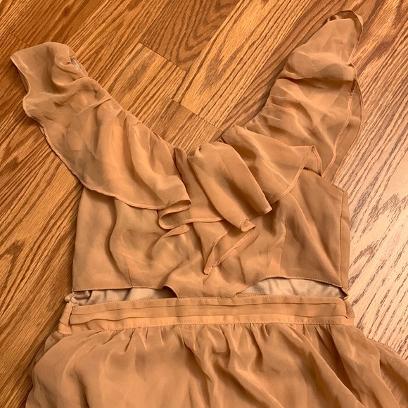 Pins + Needles Ruffle Dress - Picture 2 of 2